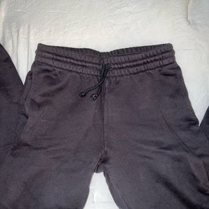 Aritzia COZY AF Barley worn sweats/joggers